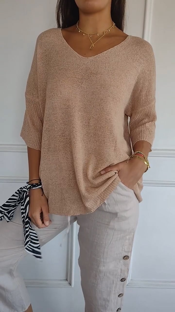 Chroma Chic™ Haut tricoté avec encolure en V, couleur unie