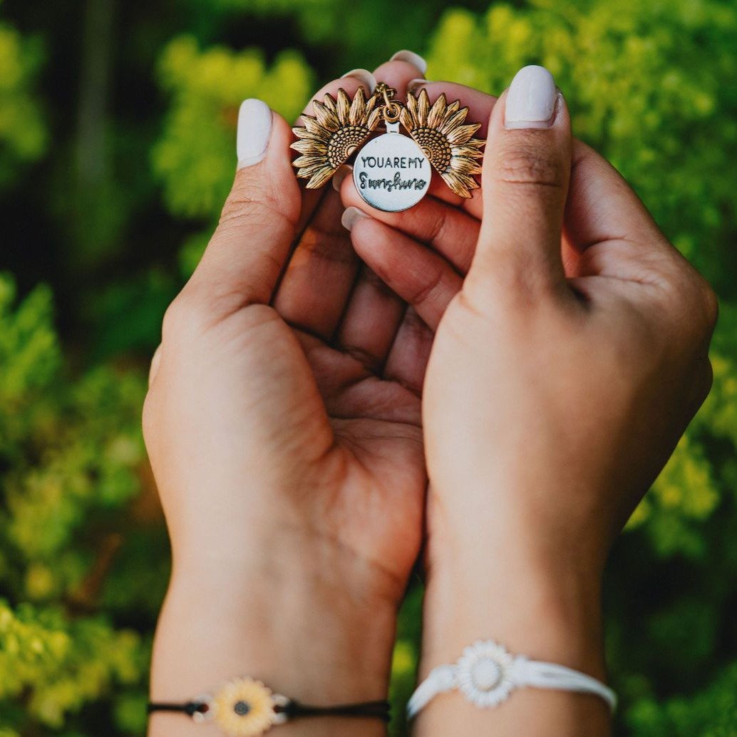 "You Are My Sunshine" Collier