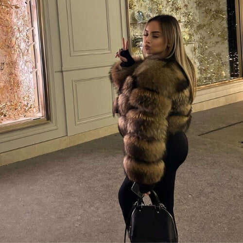 FrostElegance™ - Manteau en Fourrure Intemporel avec Coupe Élégante