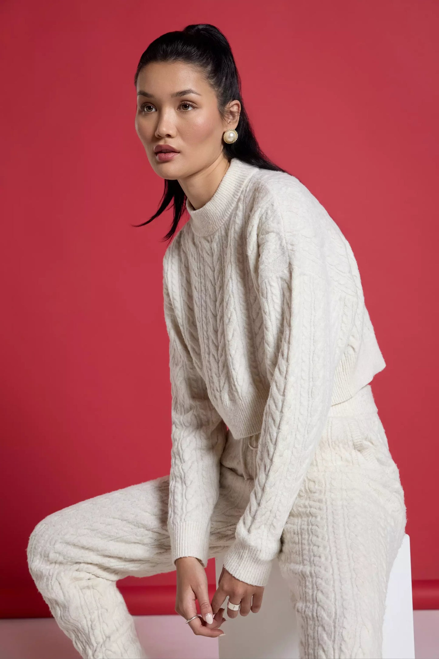 KnitFemme™ - Pull Élégant avec Finitions Raffinées