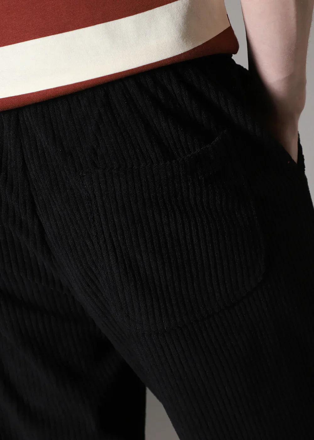 TrendRib™ - Pantalon Côtelé Moderne pour Toutes les Occasions