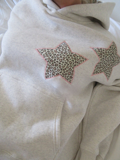 WildChic™ - Hoodie de Luxe avec Accent Étoile Léopard