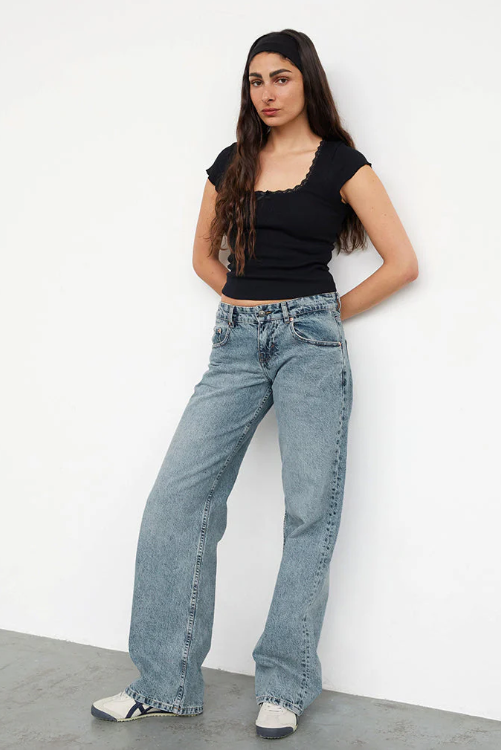 Eleganza™ - Jean Taille Basse Tendance pour Femmes