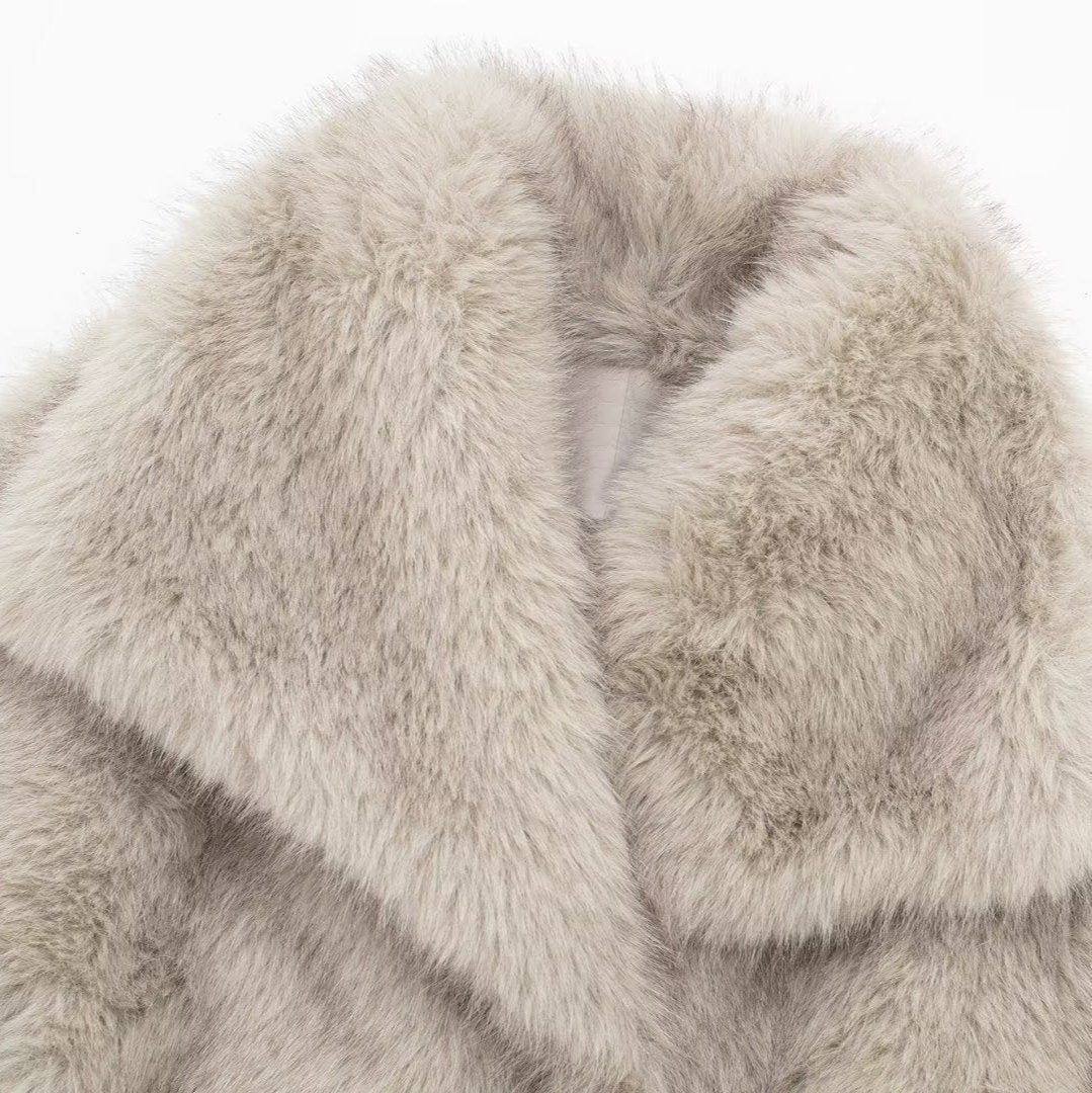 ArcticStyle™ - Veste en Fausse Fourrure Luxueuse et Chaude | -50%