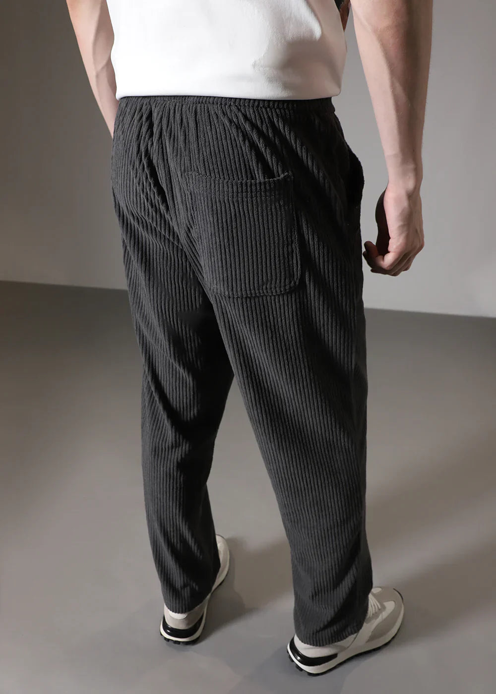 TrendRib™ - Pantalon Côtelé Moderne pour Toutes les Occasions