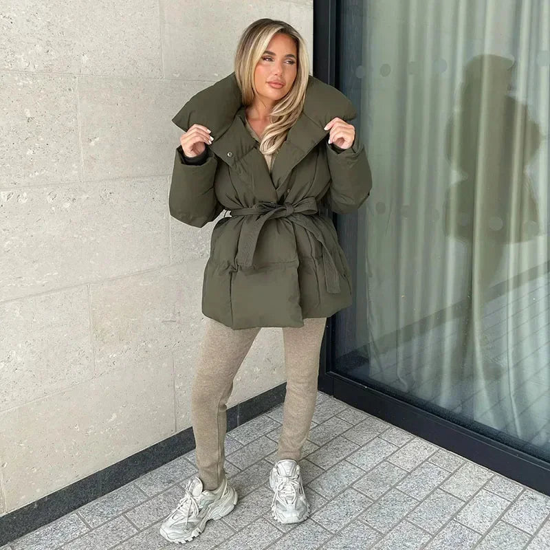 StyleQuilt™ - Manteau Élégant Alliant Chaleur et Style