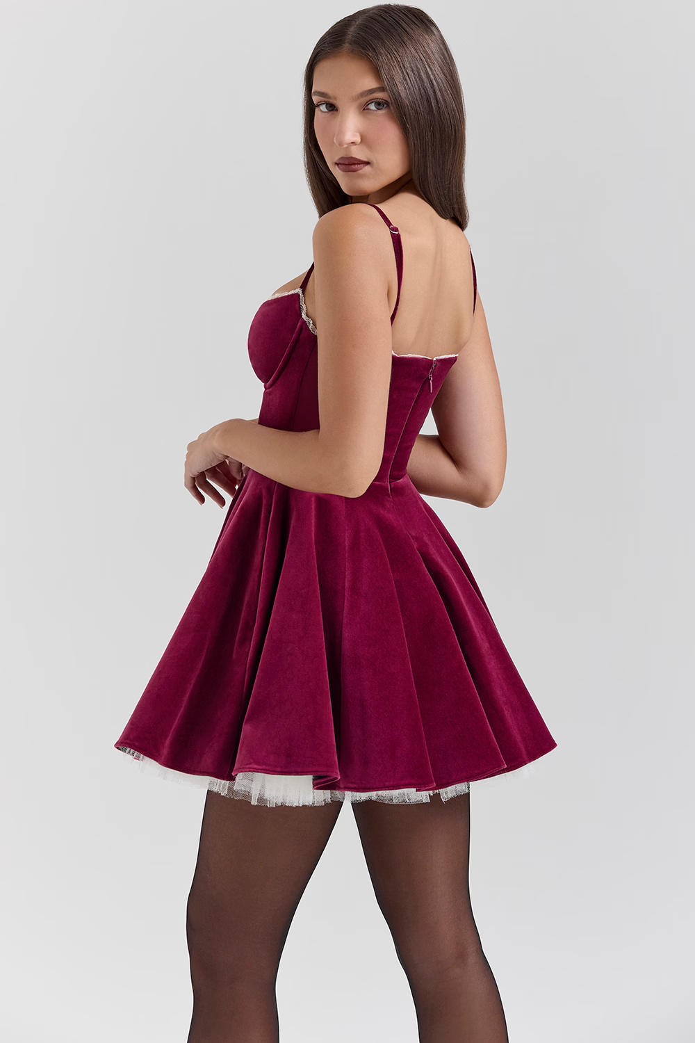 Sophistiqué™ - Robe Tendance avec Finition Velours Luxueuse